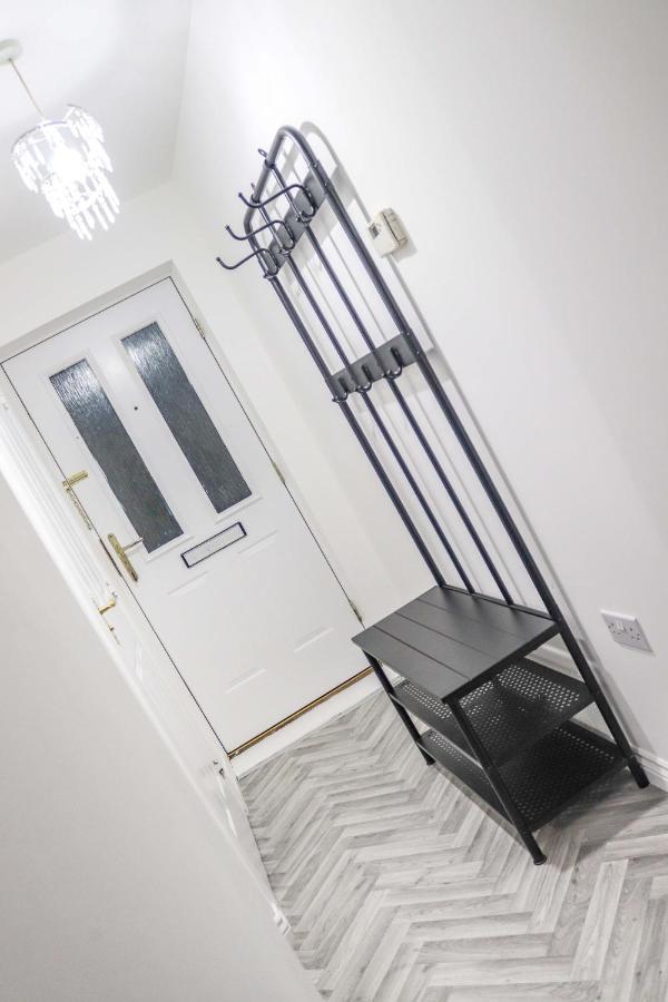 Cosy - Modern - Accommodation - In Heart Of Northumberland 滨海纽比金 外观 照片